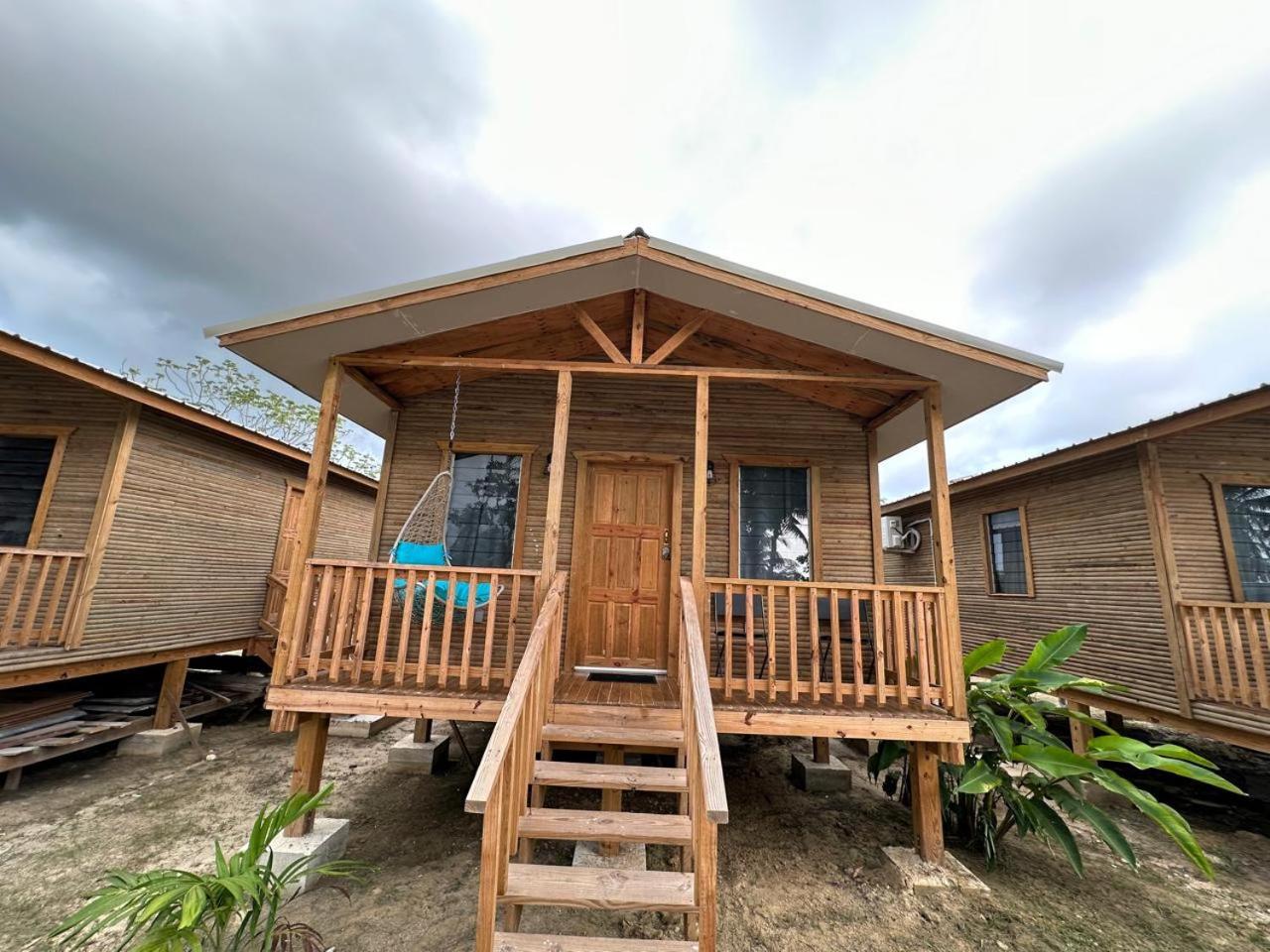 Tuquil-Ha Bed & Breakfast Ladyville Ngoại thất bức ảnh